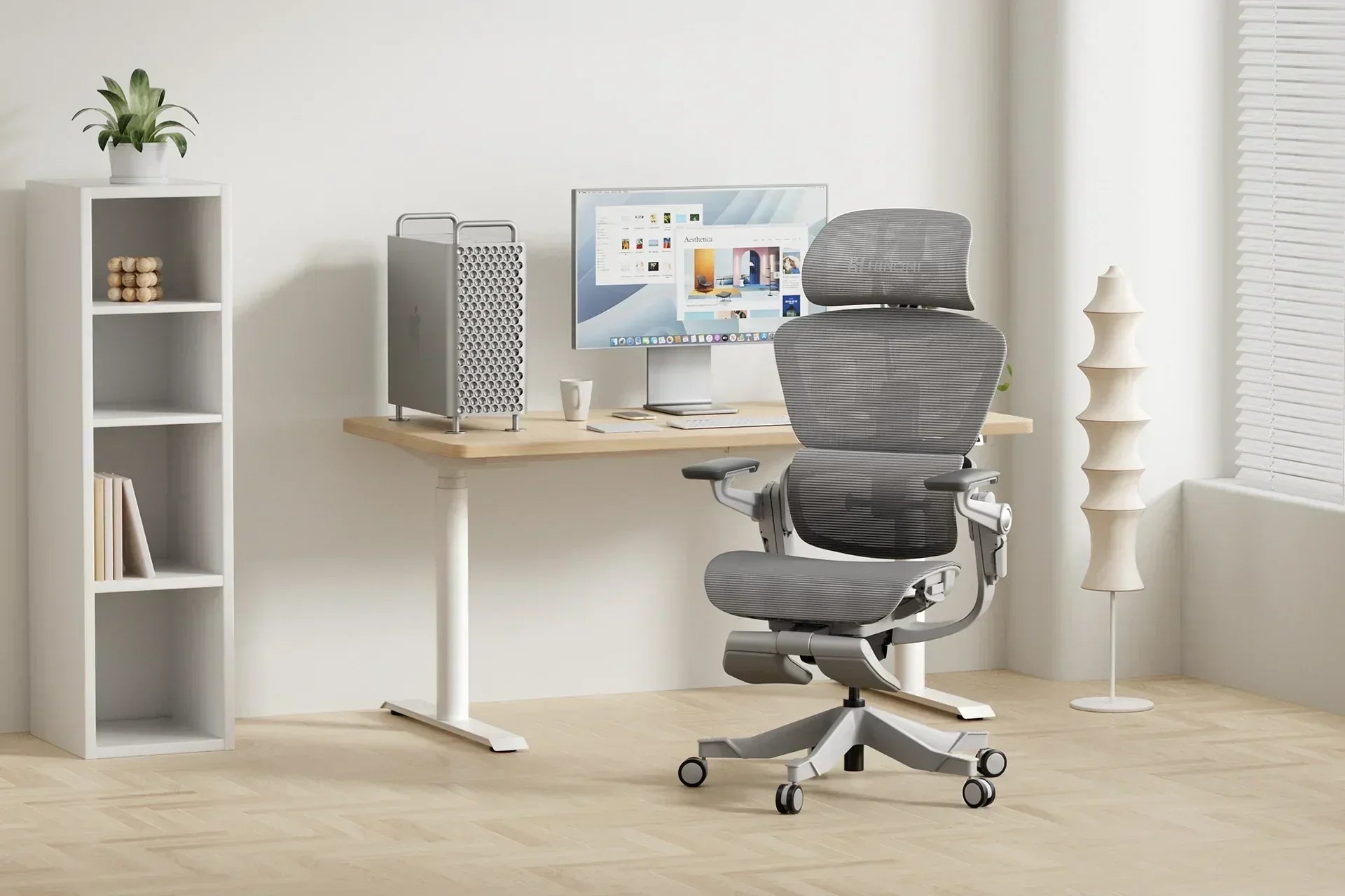 Ergonomic office chair vs a standard chair: what’s the difference?